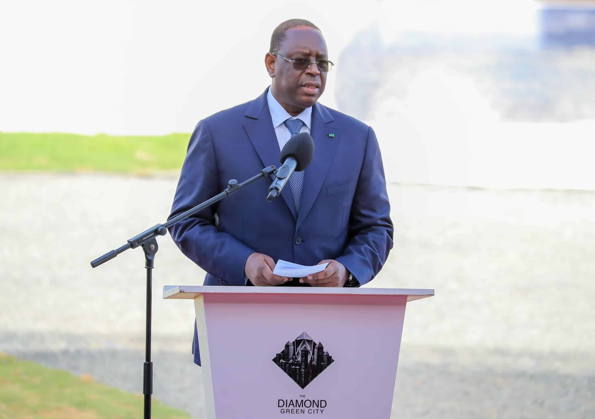 Diamniadio : Macky Sall à lancé les travaux de la cité Diamond Green